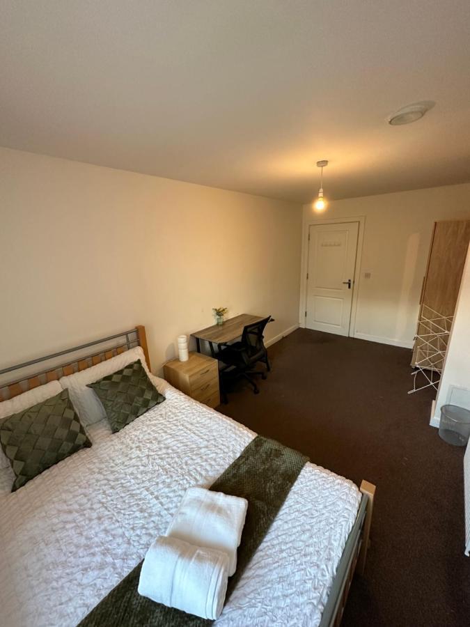 New Build 2 Bedroom With 2 Bath In London Exterior foto