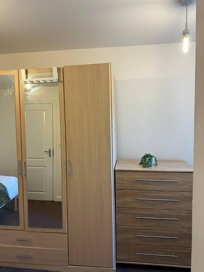 New Build 2 Bedroom With 2 Bath In London Exterior foto