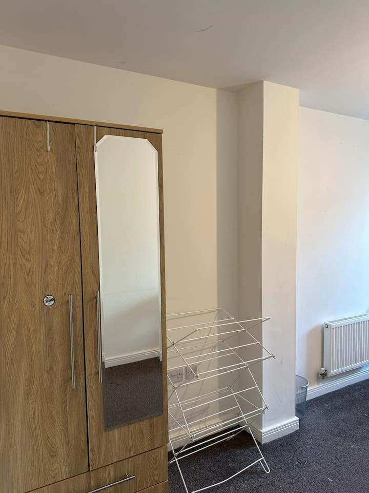 New Build 2 Bedroom With 2 Bath In London Exterior foto