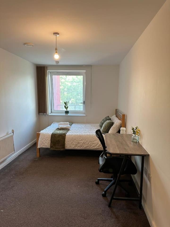New Build 2 Bedroom With 2 Bath In London Exterior foto