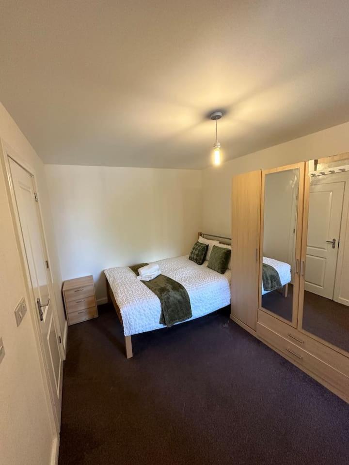 New Build 2 Bedroom With 2 Bath In London Exterior foto