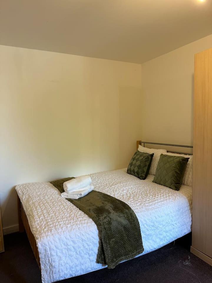 New Build 2 Bedroom With 2 Bath In London Exterior foto