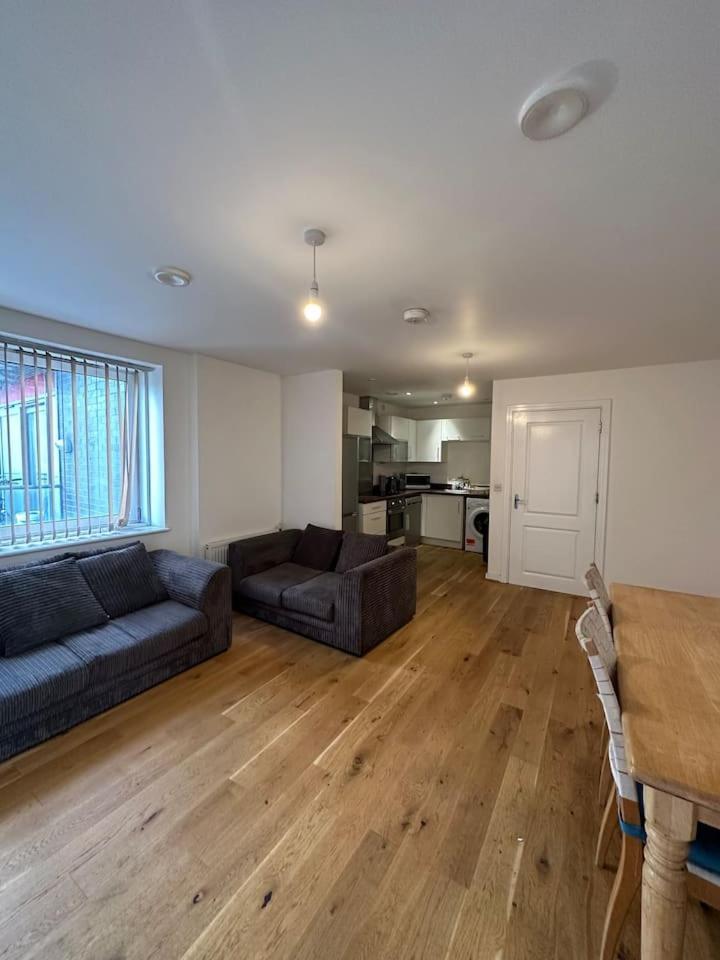 New Build 2 Bedroom With 2 Bath In London Exterior foto
