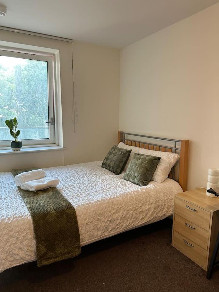 New Build 2 Bedroom With 2 Bath In London Exterior foto